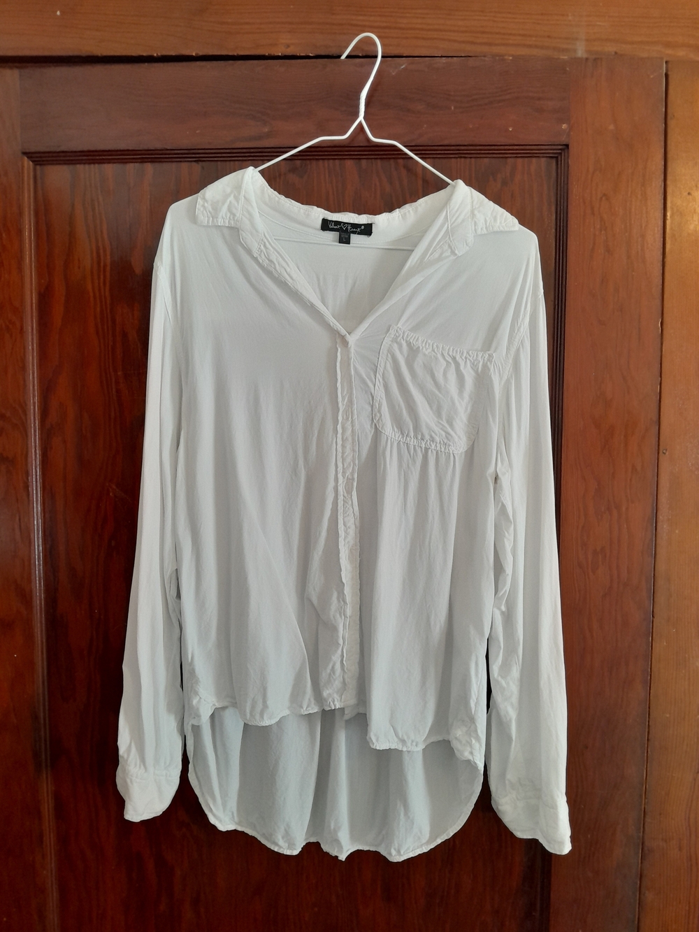 Velvet Heart White Button-Down Long Sleeve Blouse